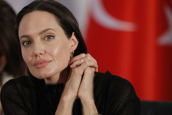 Angelina Jolie in iran